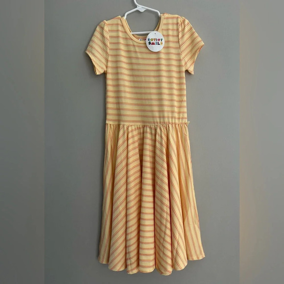 Dot Dot Smile Cap Sleeve Twirl‎ Dress - Picture 1 of 2